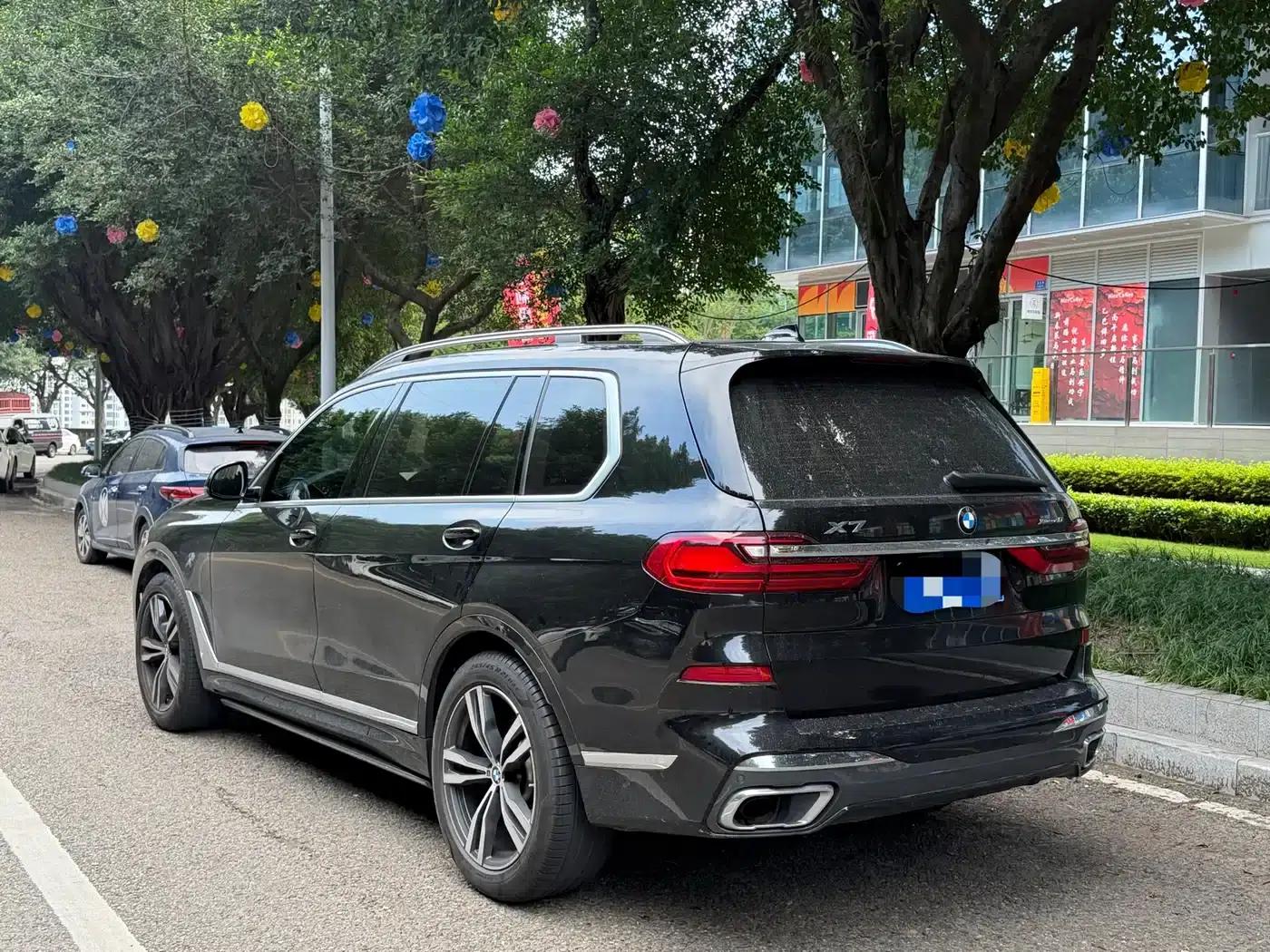 BMW X7 2022 xDrive40i M Sport Package — миниатюра 15