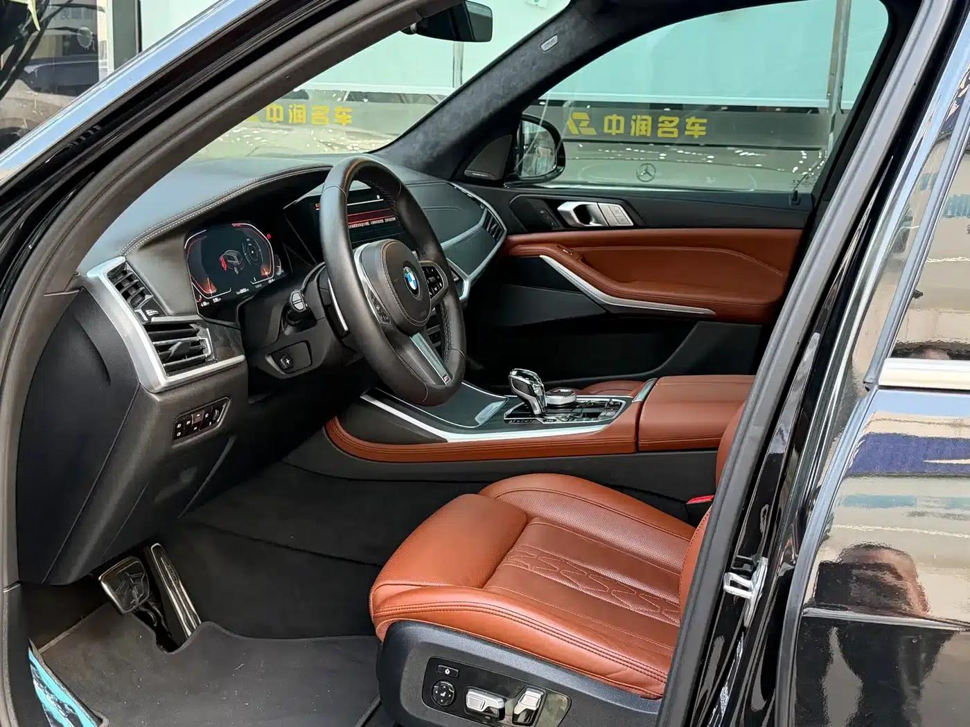 BMW X7 2022 xDrive40i M Sport Package — миниатюра 17