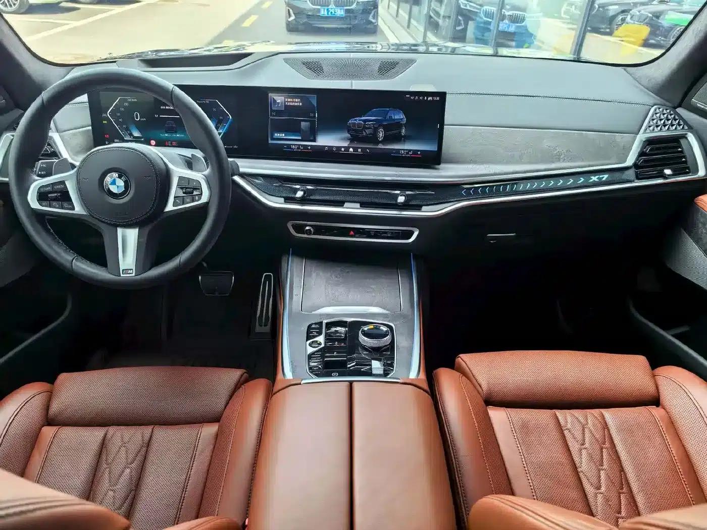 BMW X7 2023 xDrive40i M Sport Package — миниатюра 4