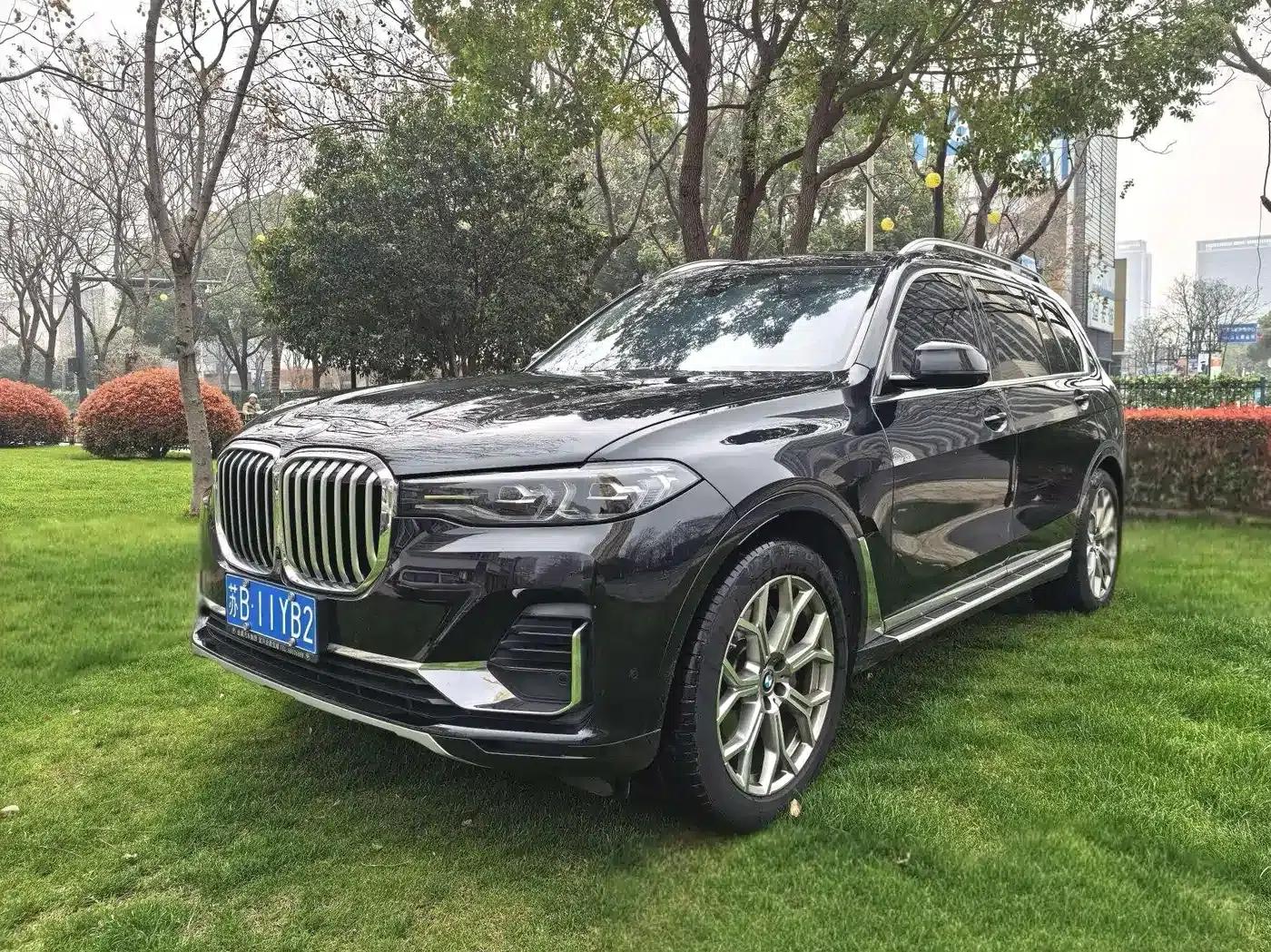 BMW X7 2022 xDrive40i Leading Luxury Package — миниатюра 1