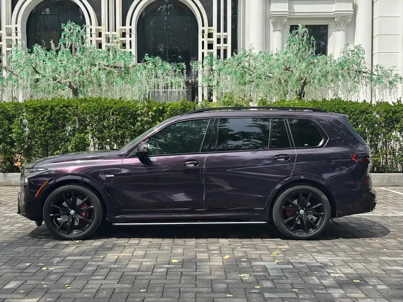 BMW X7 2023 xDrive40i M Sport Package — миниатюра 13