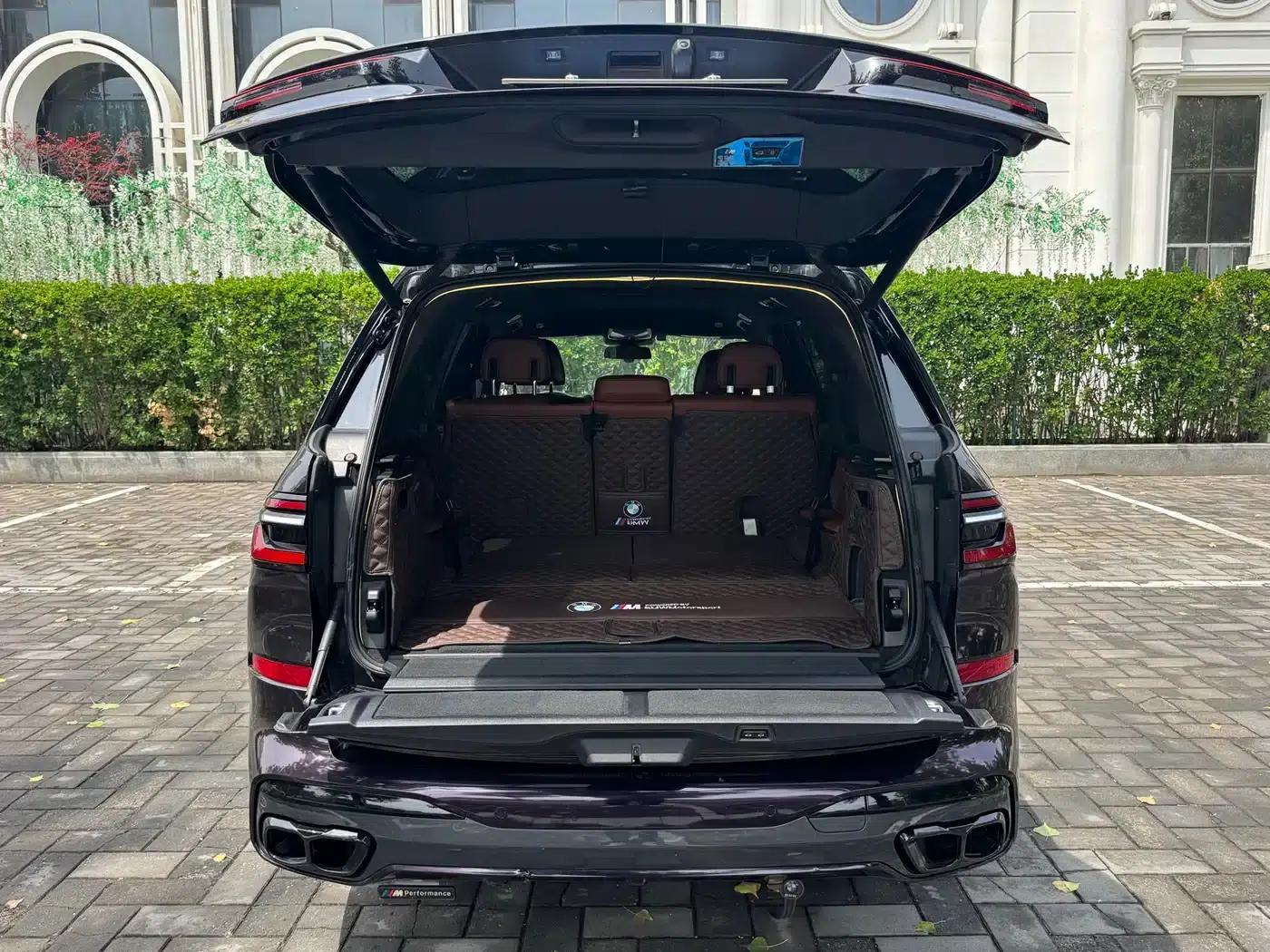 BMW X7 2023 xDrive40i M Sport Package — миниатюра 5