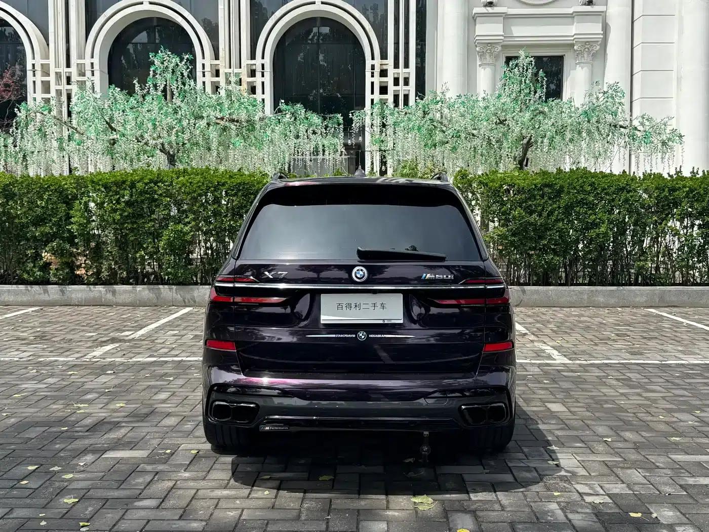 BMW X7 2023 xDrive40i M Sport Package — миниатюра 6