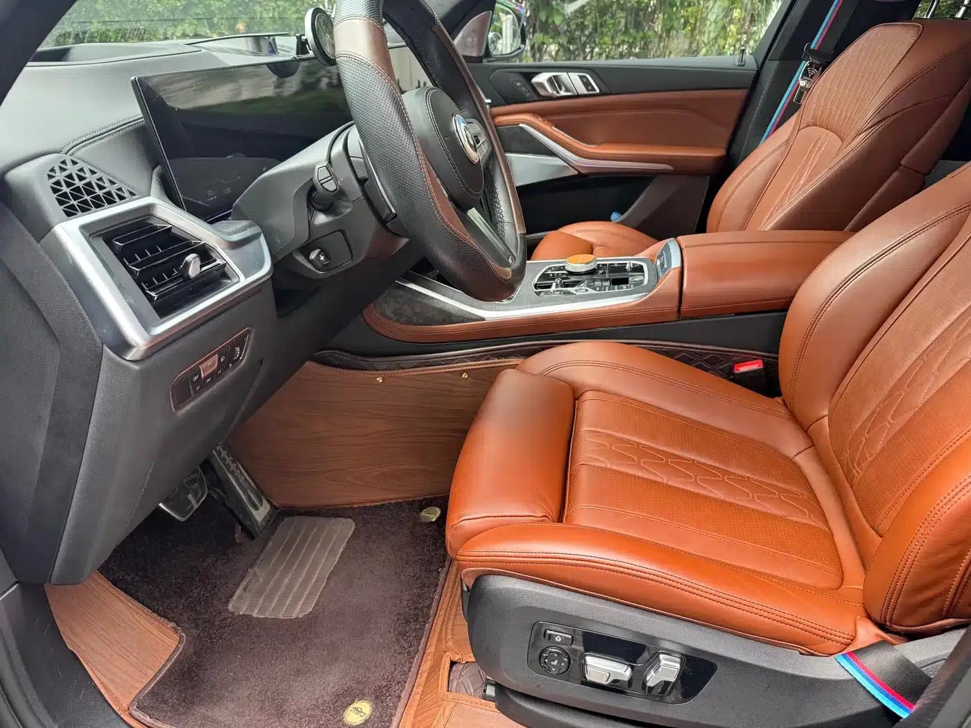 BMW X7 2023 xDrive40i M Sport Package — миниатюра 10