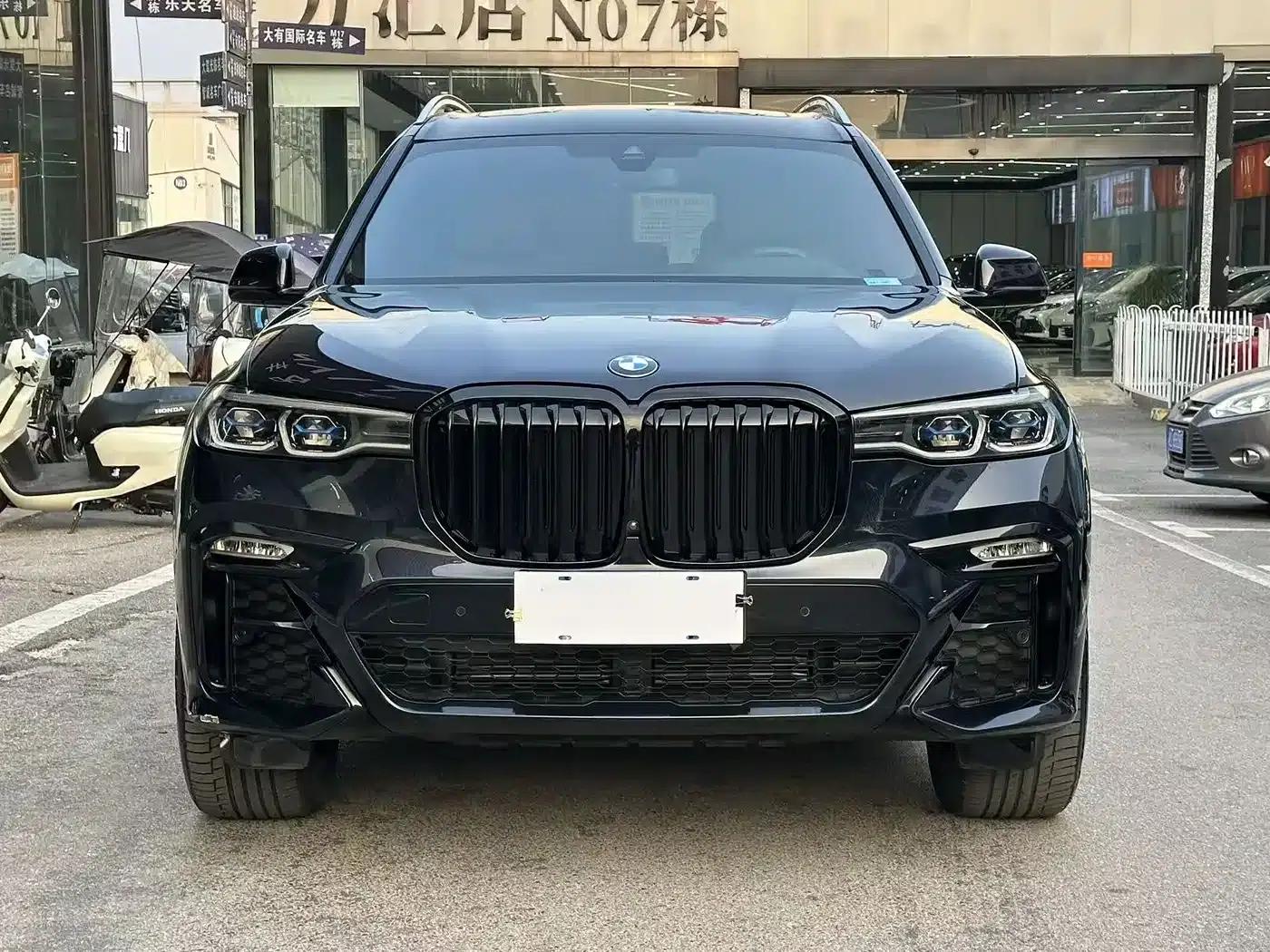 BMW X7 2021 Facelift xDrive40i M Sport Package — миниатюра 2