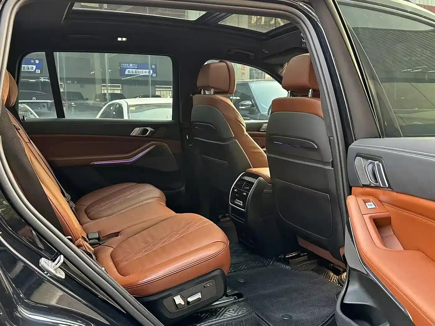 BMW X7 2021 Facelift xDrive40i M Sport Package — миниатюра 7