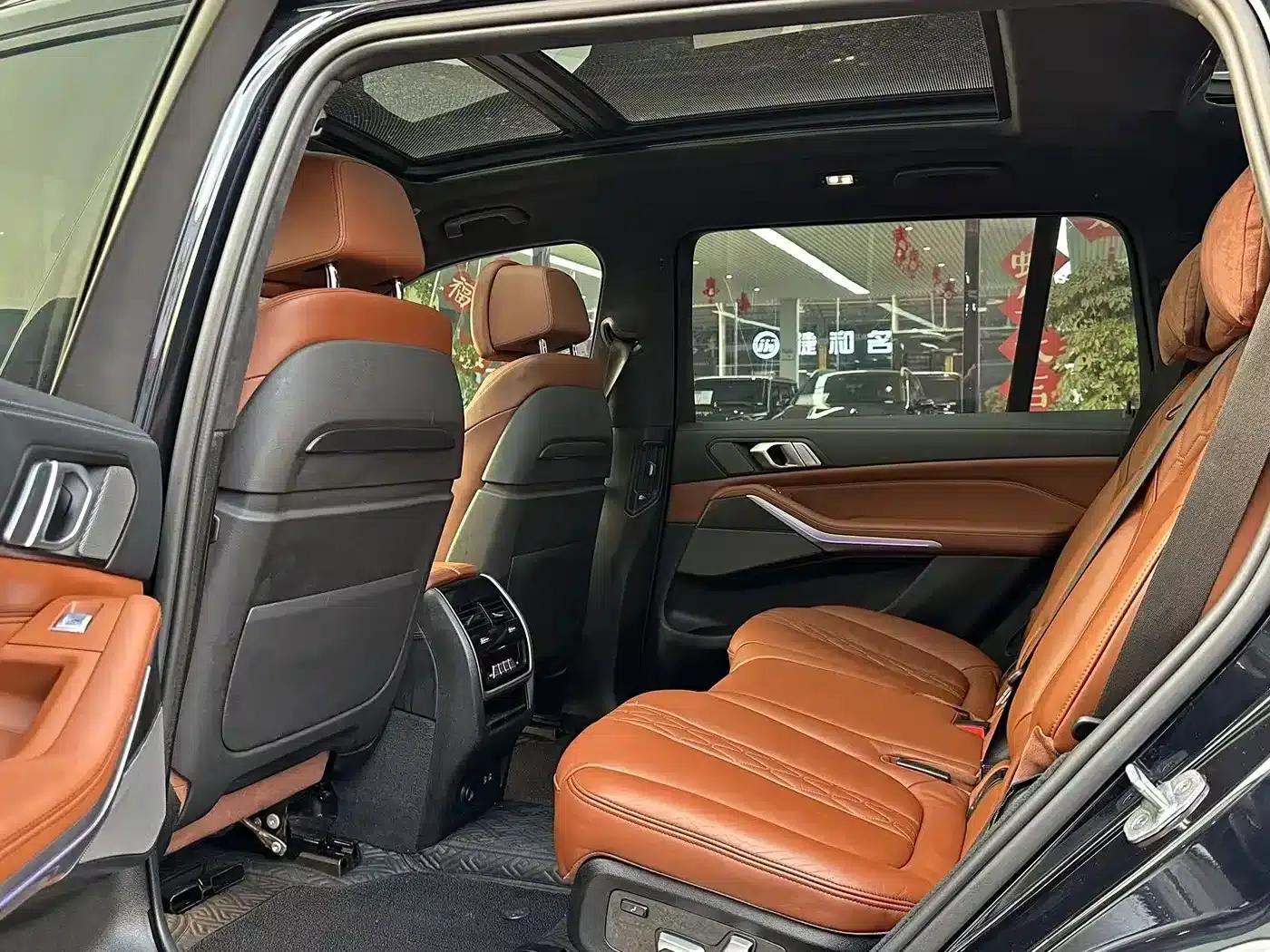 BMW X7 2021 Facelift xDrive40i M Sport Package — миниатюра 8