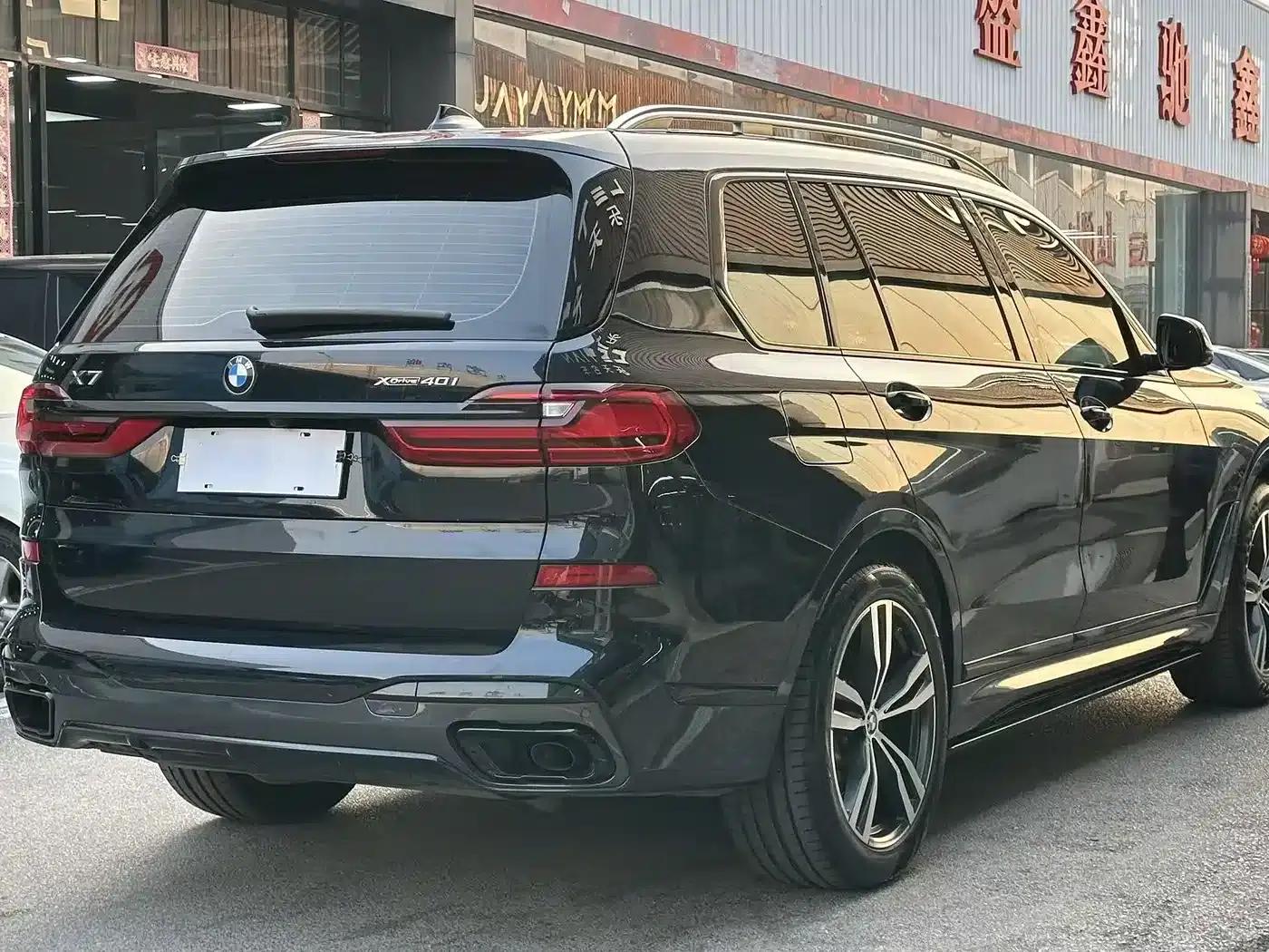 BMW X7 2021 Facelift xDrive40i M Sport Package — миниатюра 9