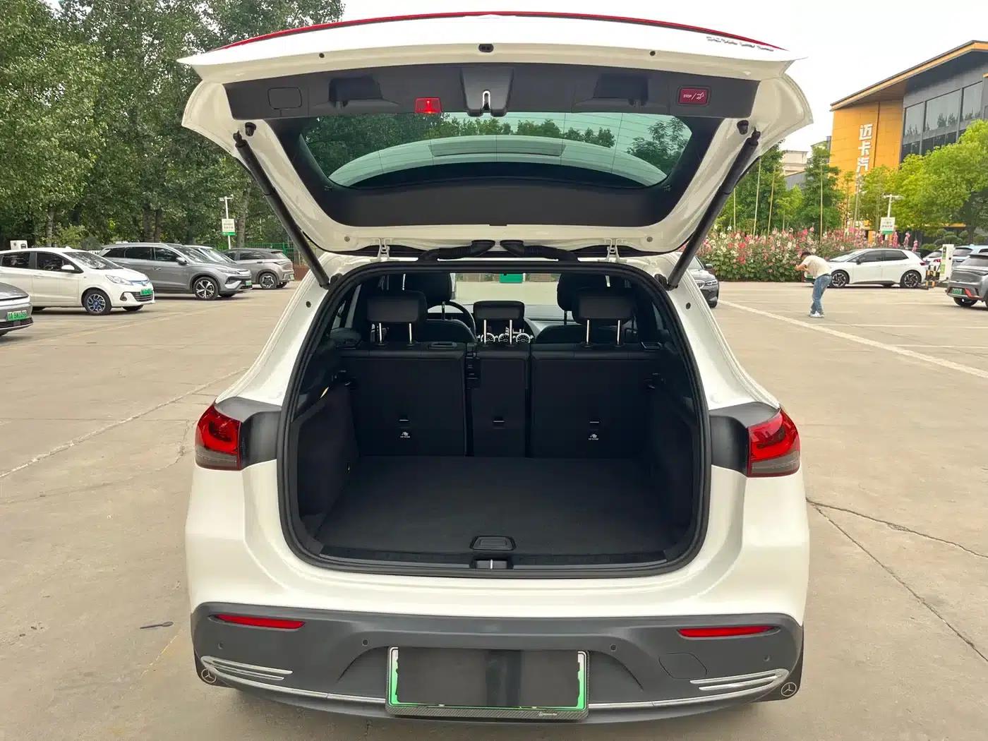 Mercedes-Benz EQA 2023 Model EQA 260 — миниатюра 9