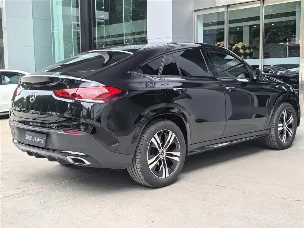Mercedes-Benz GLE Coupe 2022 GLE 350 e 4MATIC Coupe SUV — миниатюра 12