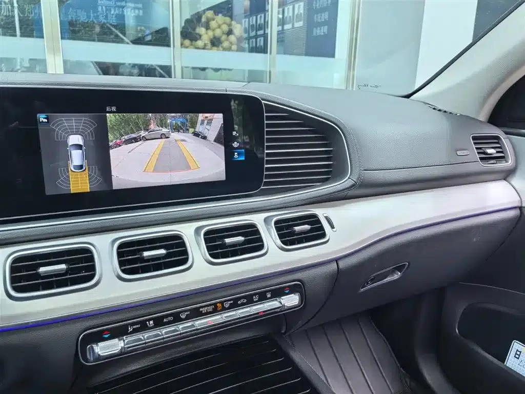 Mercedes-Benz GLE Coupe 2022 GLE 350 e 4MATIC Coupe SUV — миниатюра 10