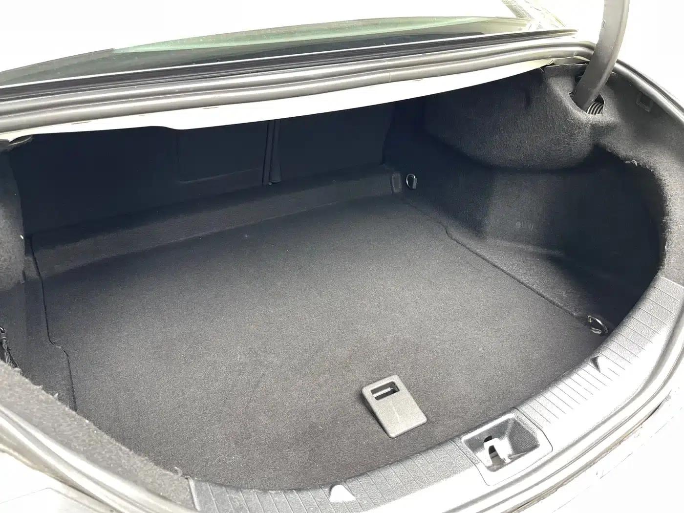 Imported Mercedes-Benz CLA 2015 model CLA 200 — миниатюра 14