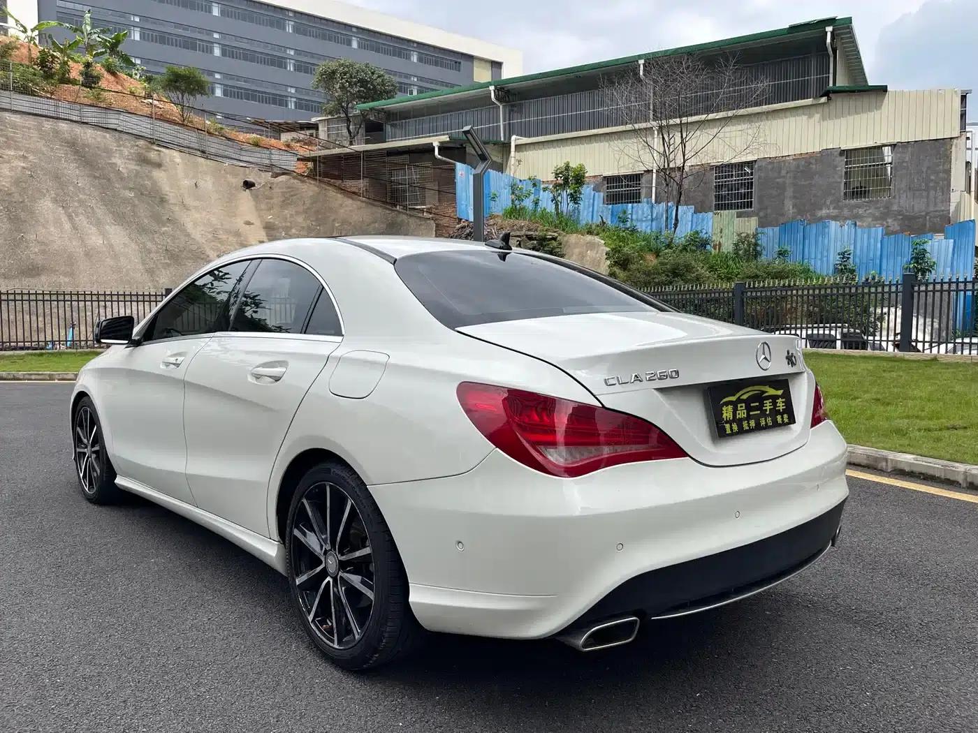 Imported Mercedes-Benz CLA 2015 model CLA 200 — миниатюра 9