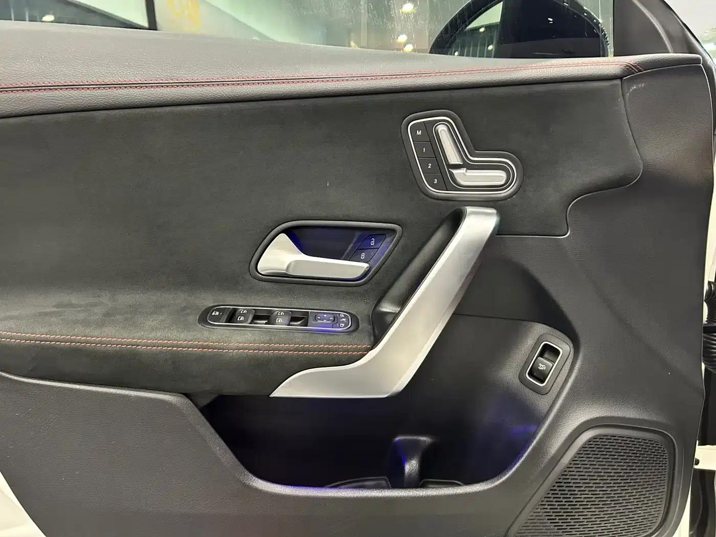 Mercedes-Benz CLA (Imported) 2021 CLA 200 — миниатюра 11