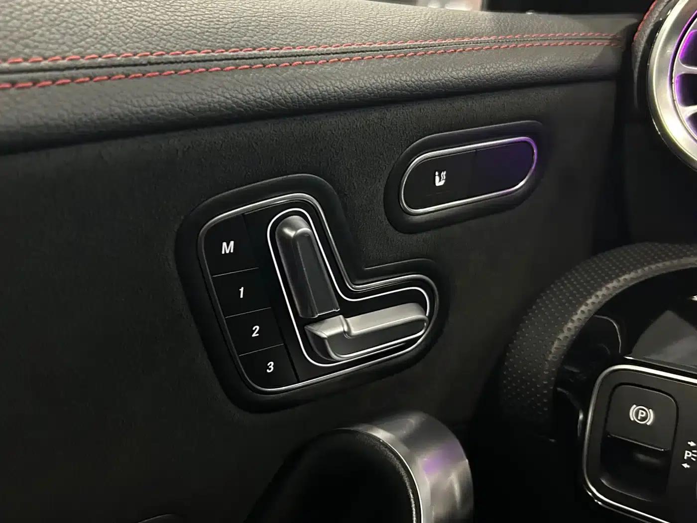Mercedes-Benz CLA (Imported) 2020 CLA 200 — миниатюра 18