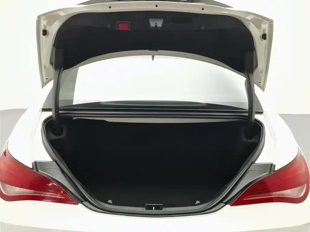 Imported Mercedes-Benz CLA 2016 CLA 220 4MATIC — миниатюра 16