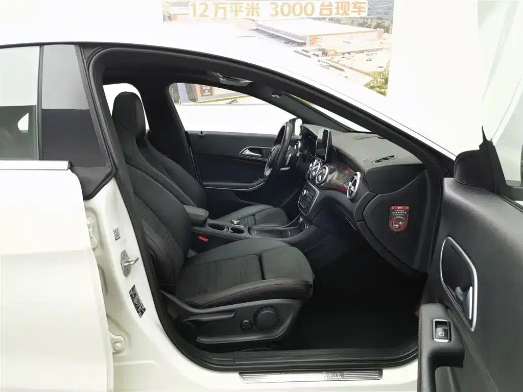 Imported Mercedes-Benz CLA 2016 CLA 220 4MATIC — миниатюра 23