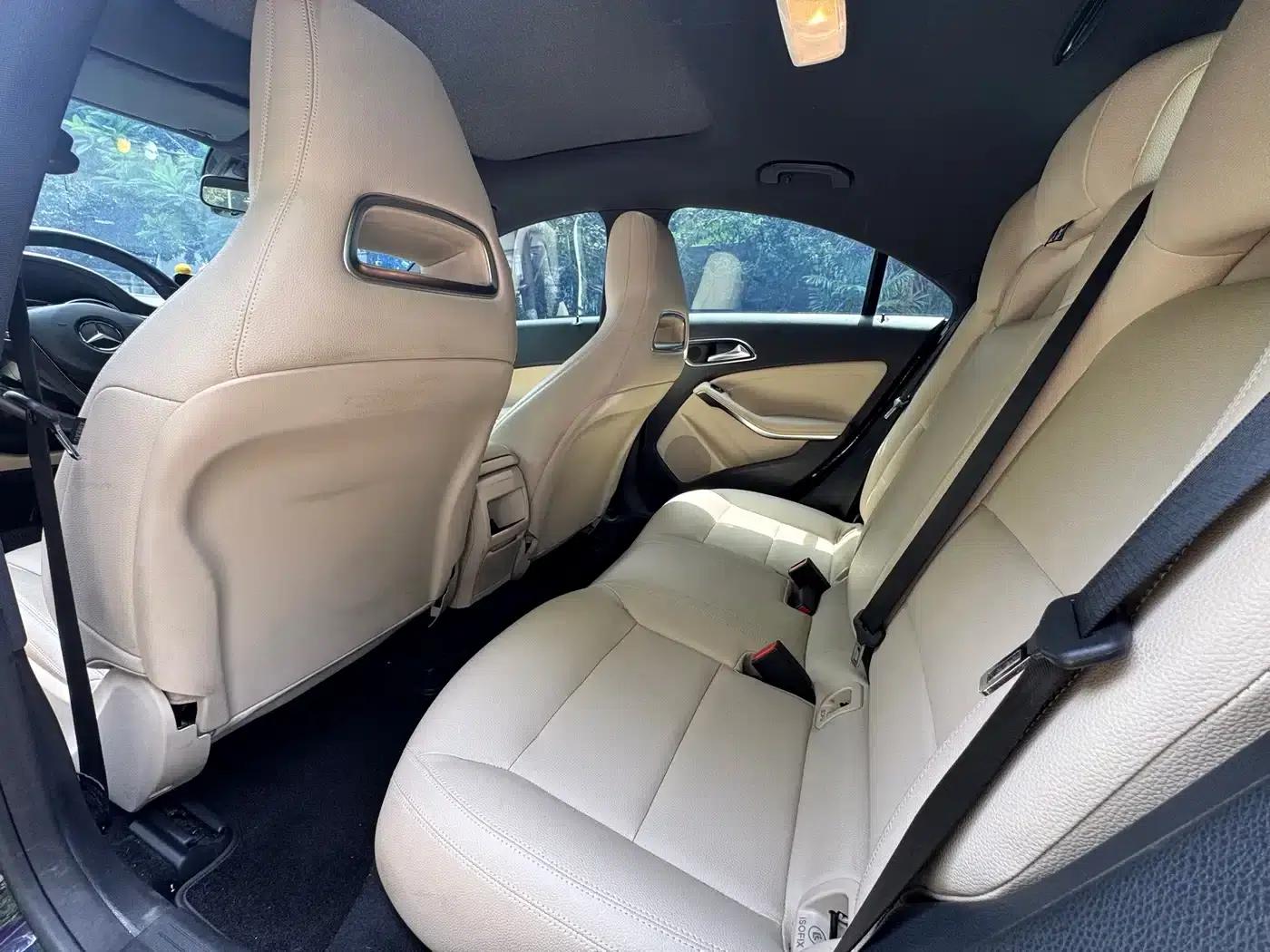 Imported Mercedes-Benz CLA 2018 CLA 200 Fashion Edition — миниатюра 10