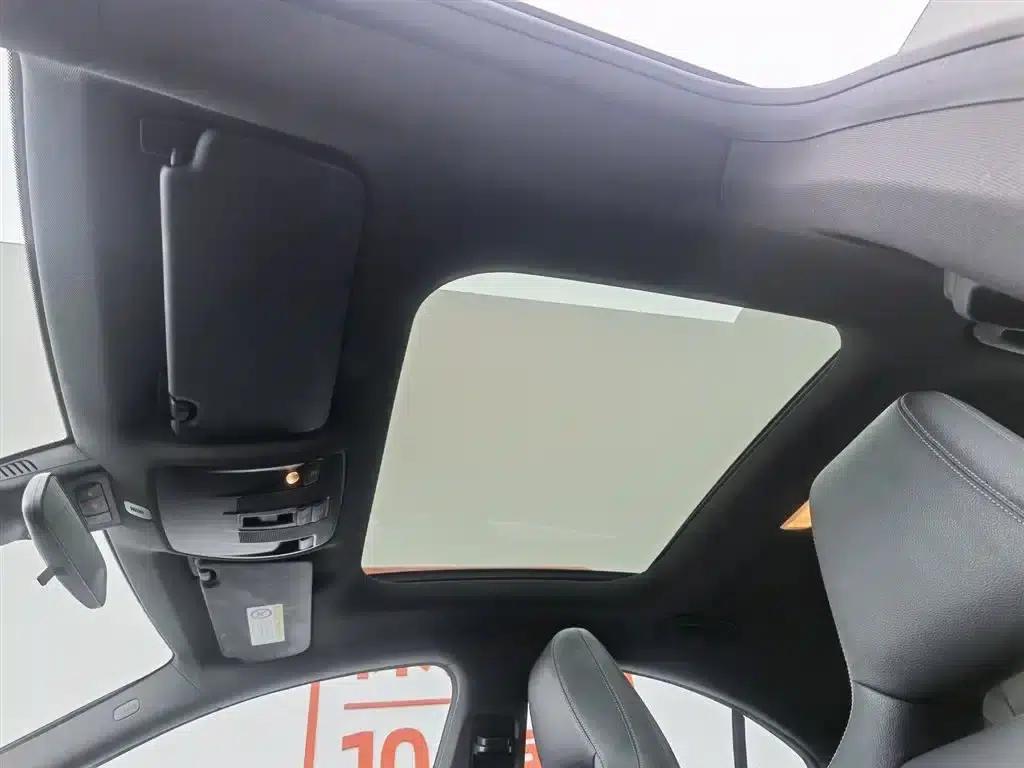 Imported Mercedes-Benz CLA 2017 CLA 200 Dynamic — миниатюра 14