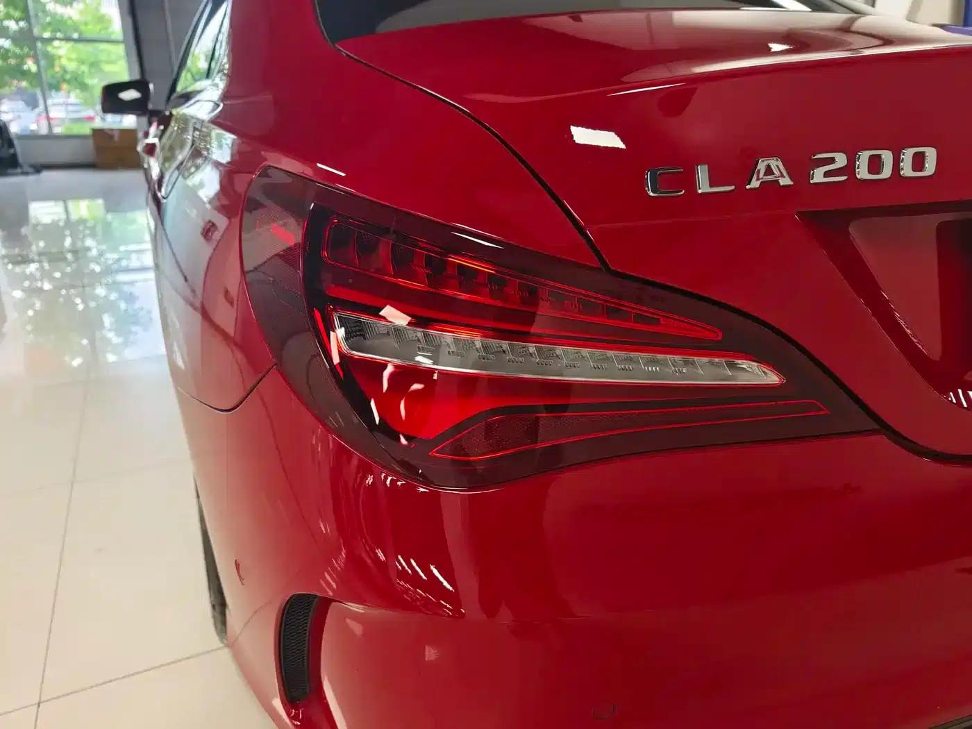 Imported Mercedes-Benz CLA 2016 CLA 200 Fashion Edition — миниатюра 18