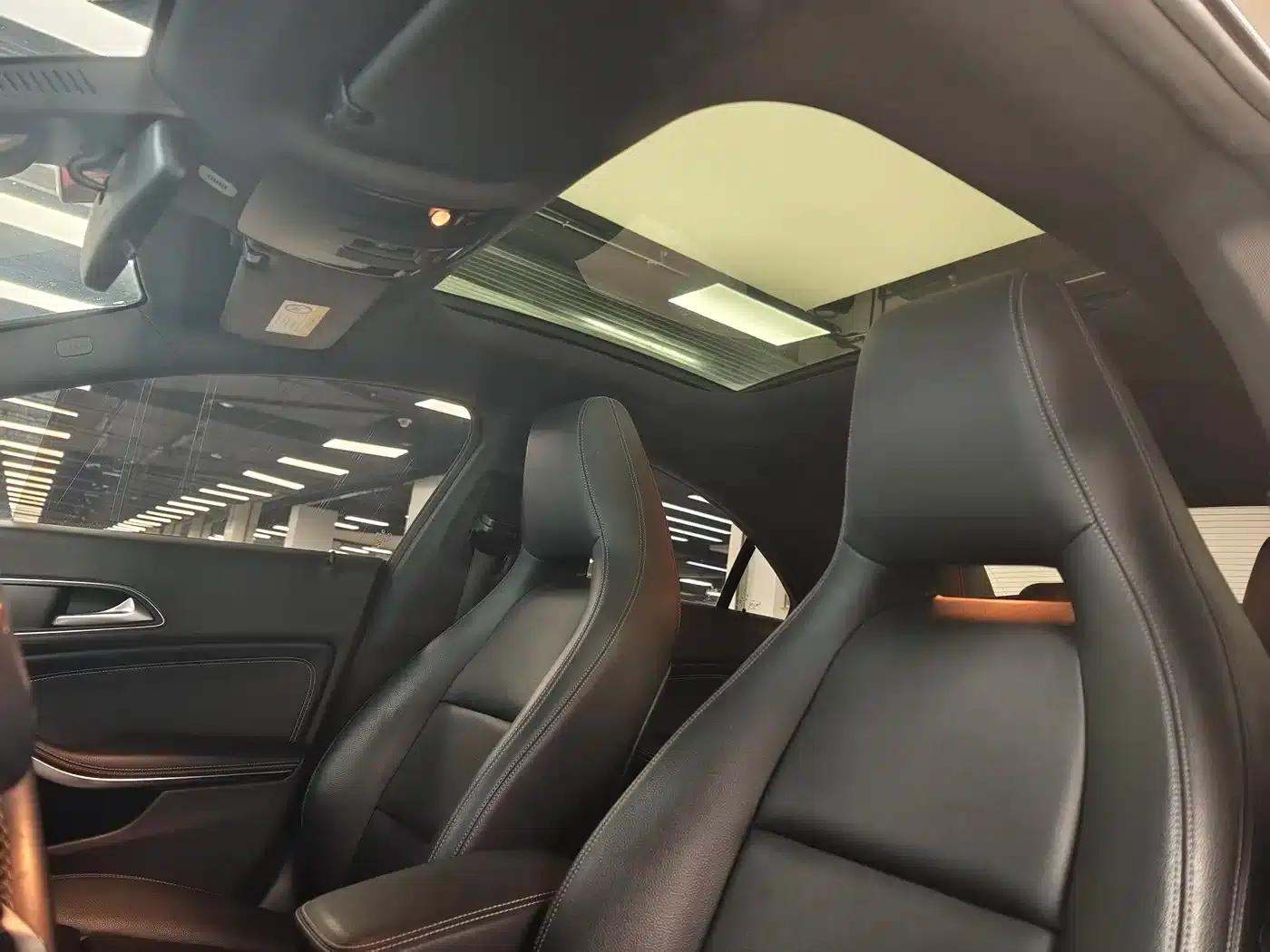 Imported Mercedes-Benz CLA 2016 CLA 200 Fashion Edition — миниатюра 20