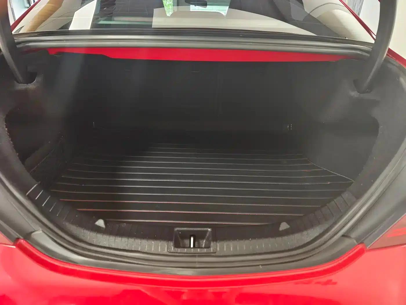 Imported Mercedes-Benz CLA 2016 CLA 200 Fashion Edition — миниатюра 28