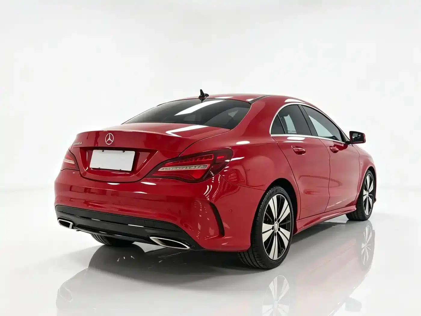 Imported Mercedes-Benz CLA 2016 CLA 200 Fashion Edition — миниатюра 5