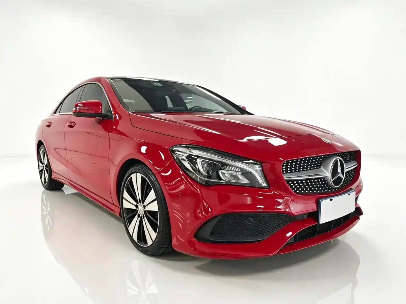 Imported Mercedes-Benz CLA 2016 CLA 200 Fashion Edition — миниатюра 7