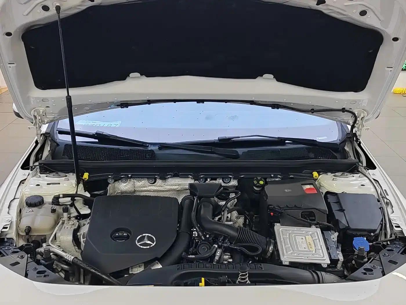 Mercedes-Benz CLA (Imported) 2021 CLA 200 — миниатюра 15