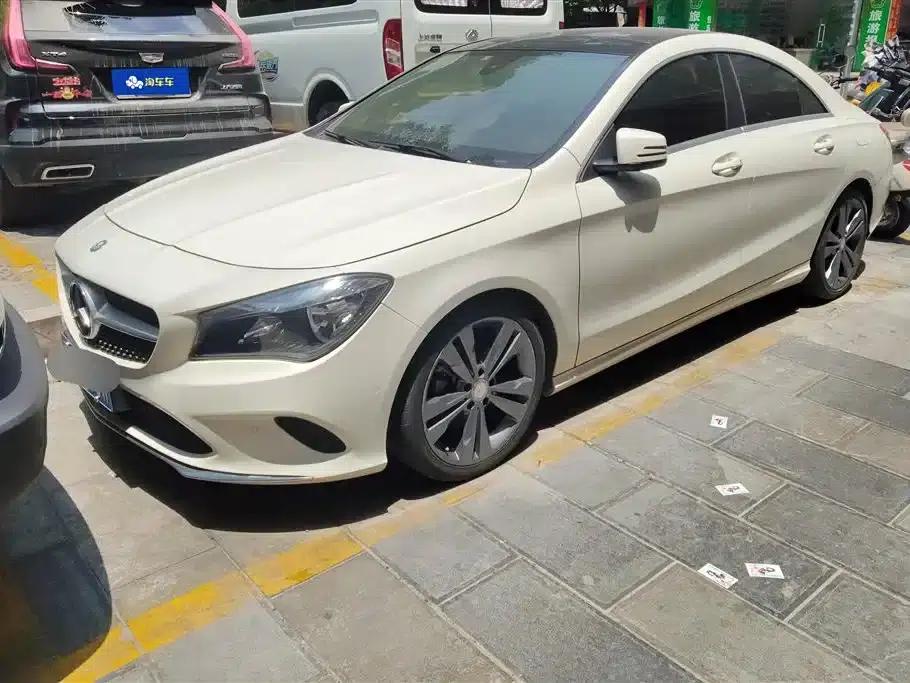 Mercedes-Benz CLA (Imported) 2016 Facelift CLA 200 Fashion Model — миниатюра 1