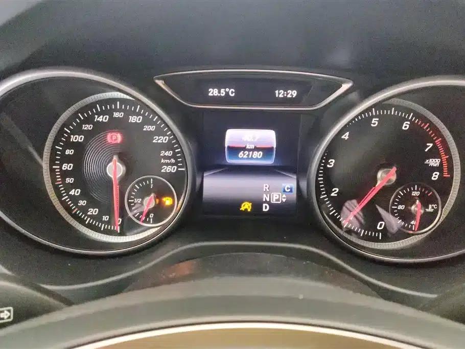 Mercedes-Benz CLA (Imported) 2016 Facelift CLA 200 Fashion Model — миниатюра 14