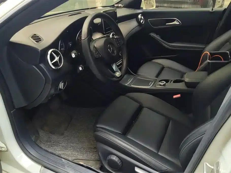 Mercedes-Benz CLA (Imported) 2016 Facelift CLA 200 Fashion Model — миниатюра 9