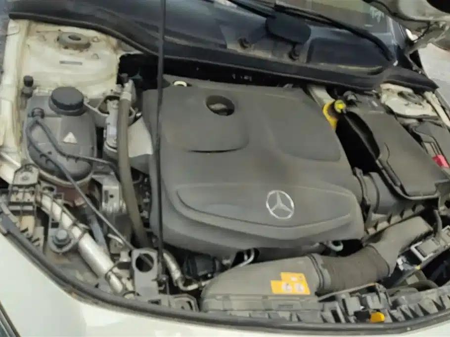 Mercedes-Benz CLA (Imported) 2016 Facelift CLA 200 Fashion Model — миниатюра 10