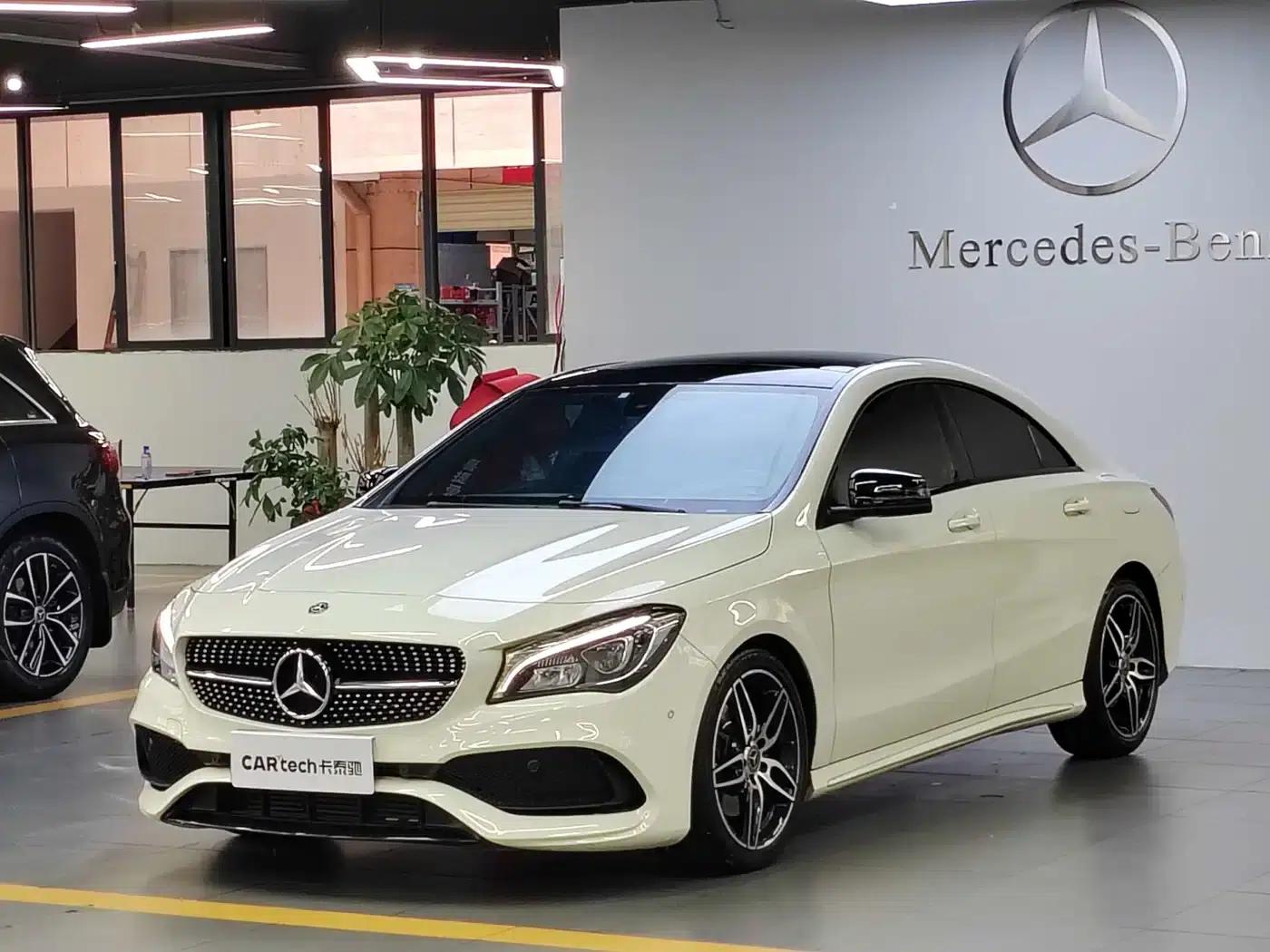 Imported Mercedes-Benz CLA 2017 CLA 220 4MATIC — миниатюра 1