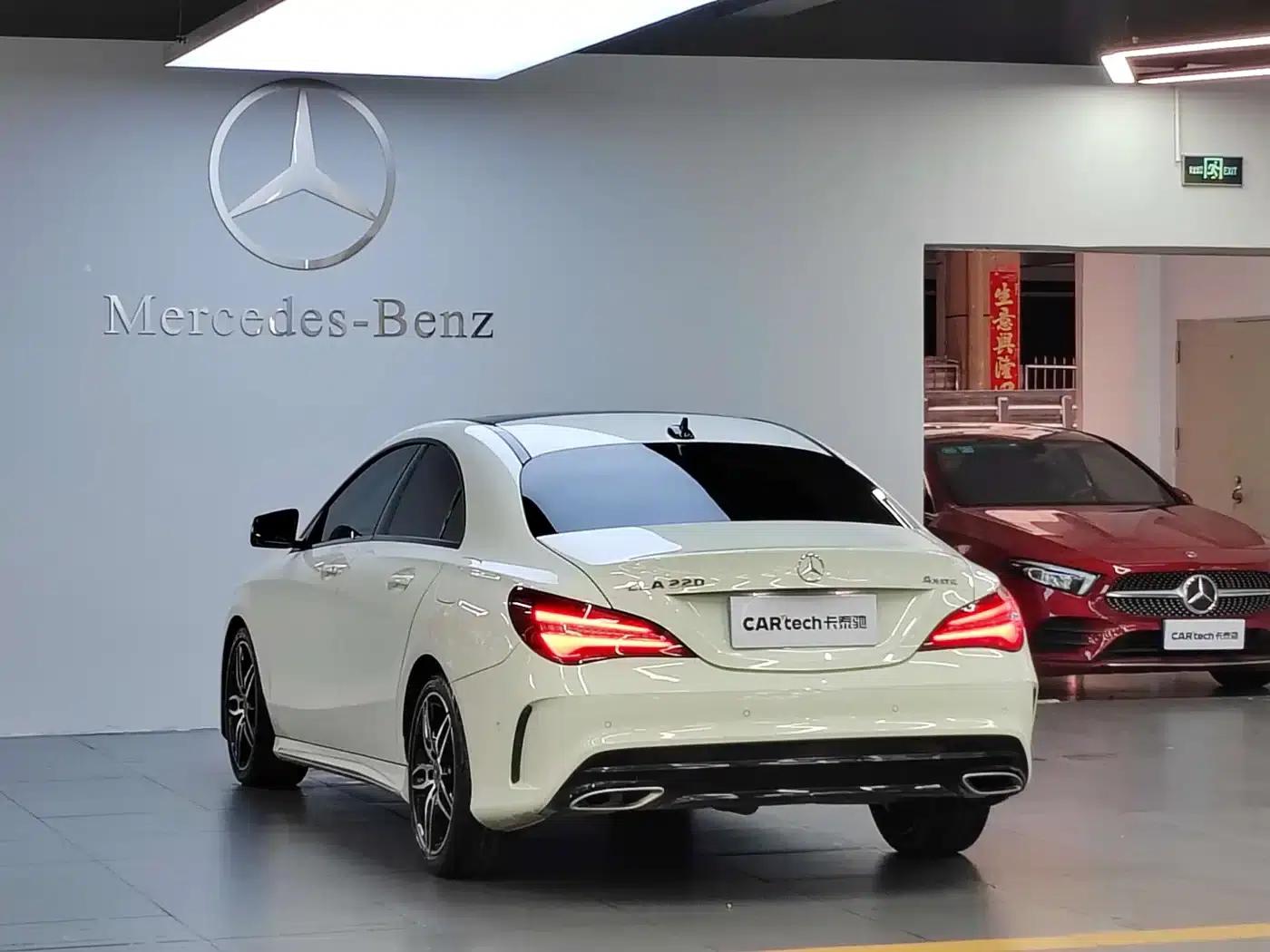 Imported Mercedes-Benz CLA 2017 CLA 220 4MATIC — миниатюра 5