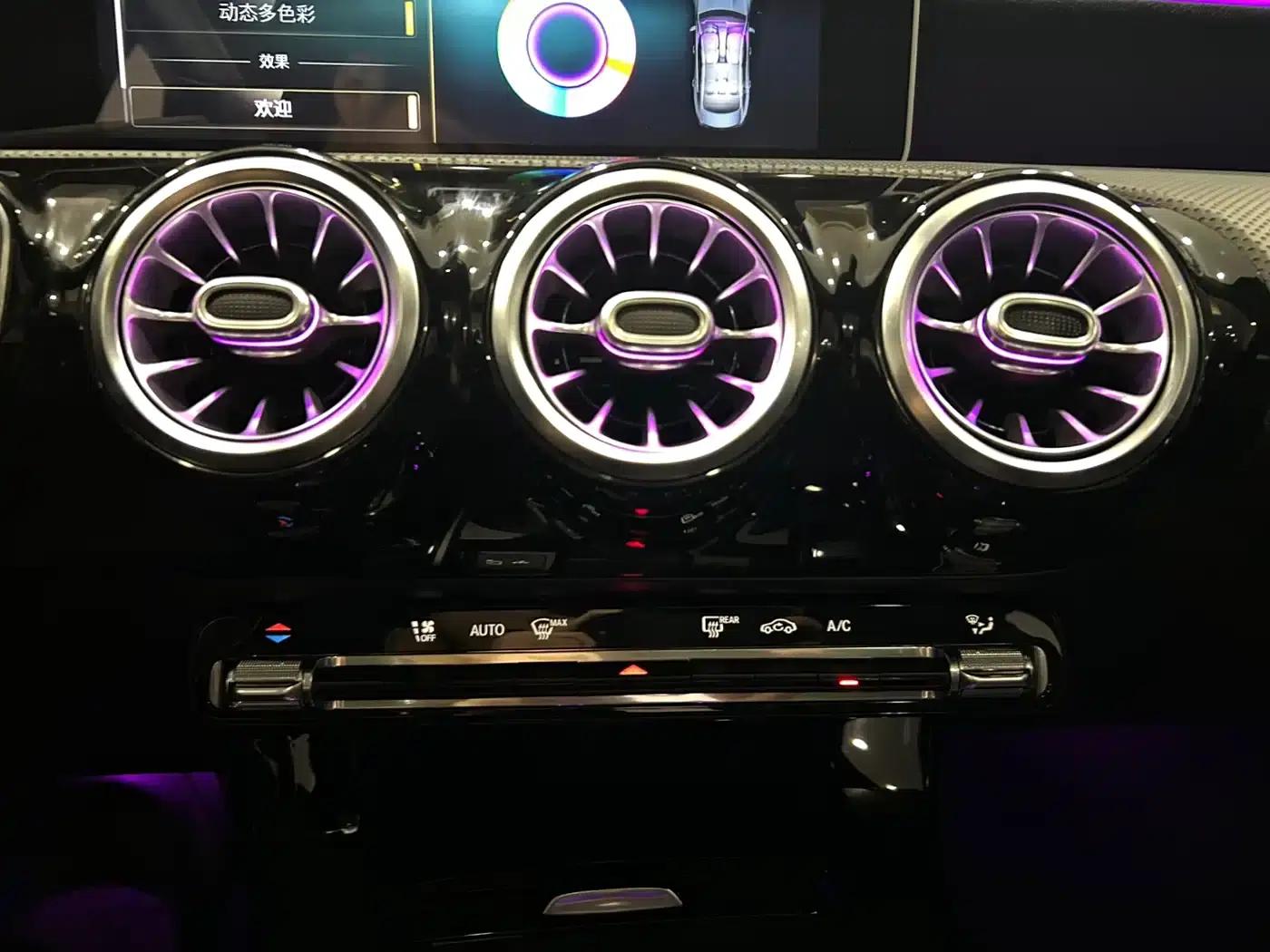 Mercedes-Benz CLA (Imported) 2020 CLA 200 — миниатюра 13