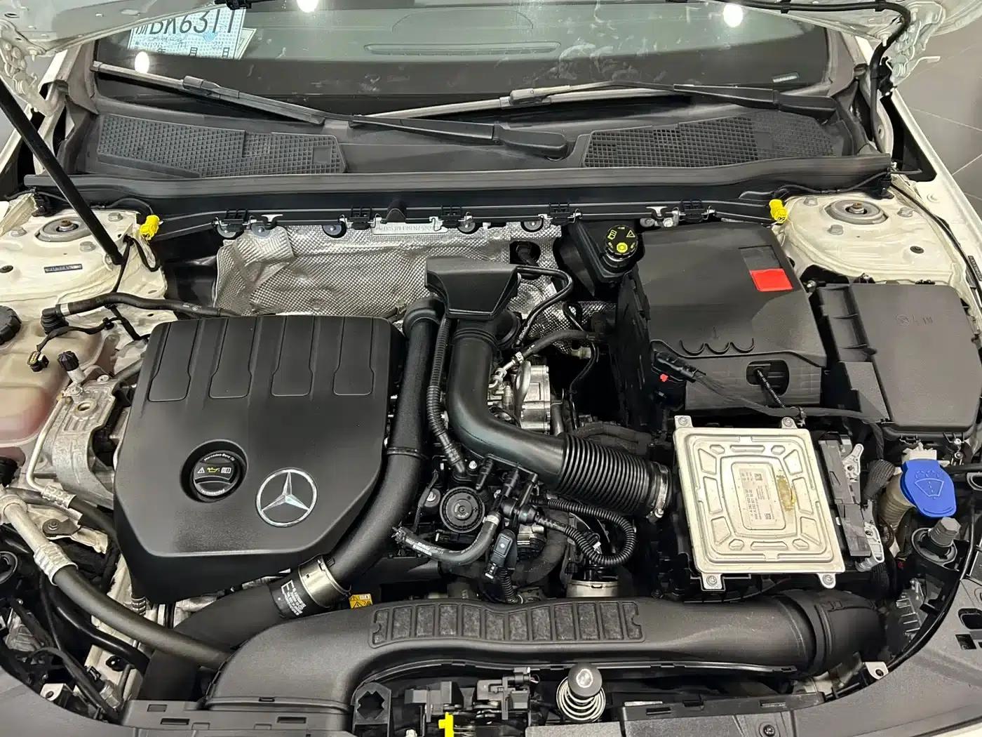 Mercedes-Benz CLA (Imported) 2020 CLA 200 — миниатюра 25
