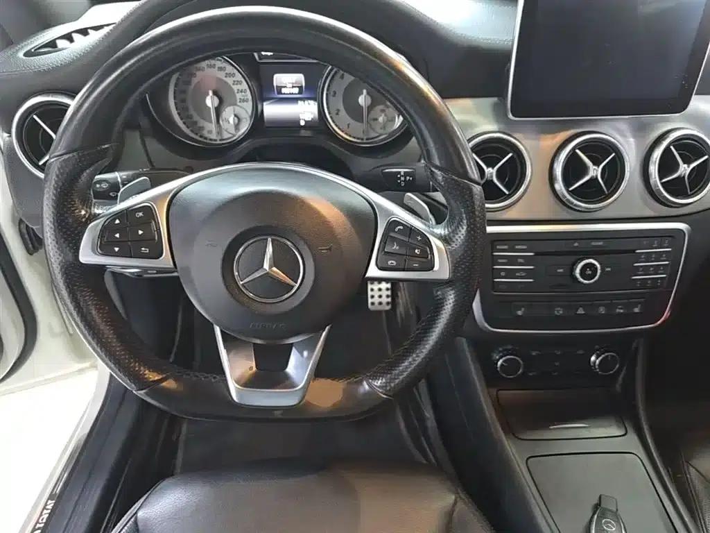Imported Mercedes-Benz CLA 2014 CLA 260 4MATIC — миниатюра 11