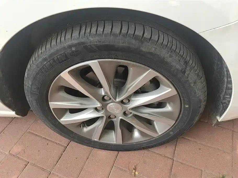Buick GL6 2021 323T Mild Hybrid Connected Luxury Edition — миниатюра 6