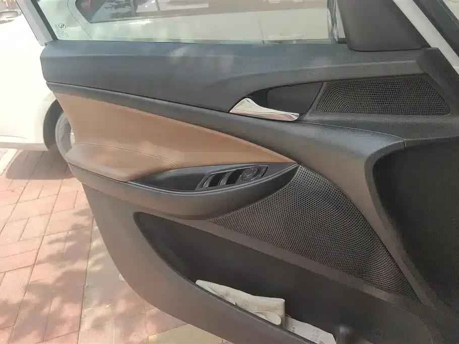 Buick GL6 2021 323T Mild Hybrid Connected Luxury Edition — миниатюра 7
