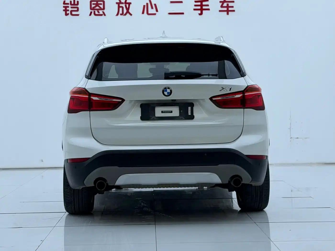 BMW X1 2016 sDrive20Li Luxury — миниатюра 5