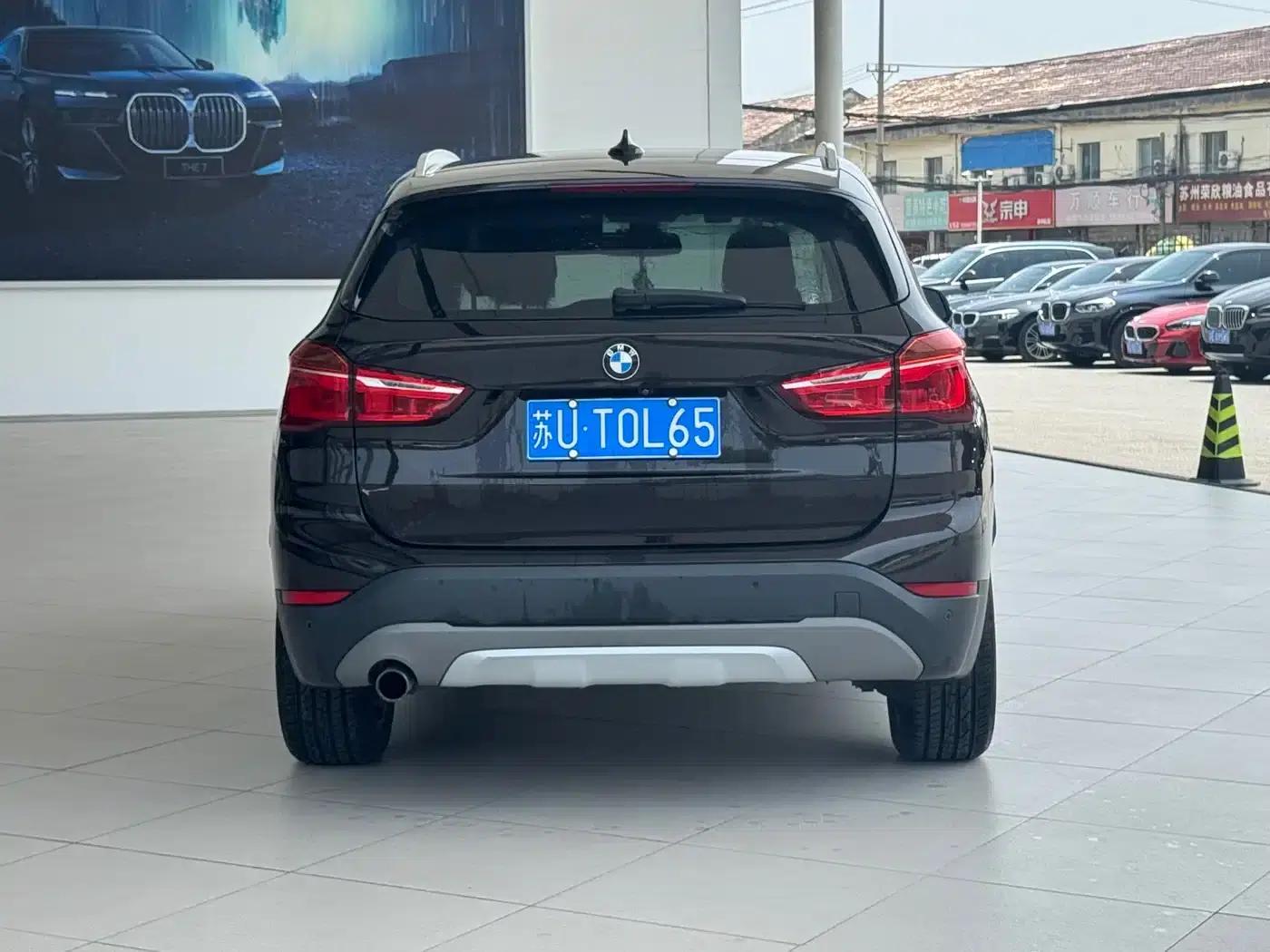 BMW X1 2016 sDrive18Li Luxury — миниатюра 5