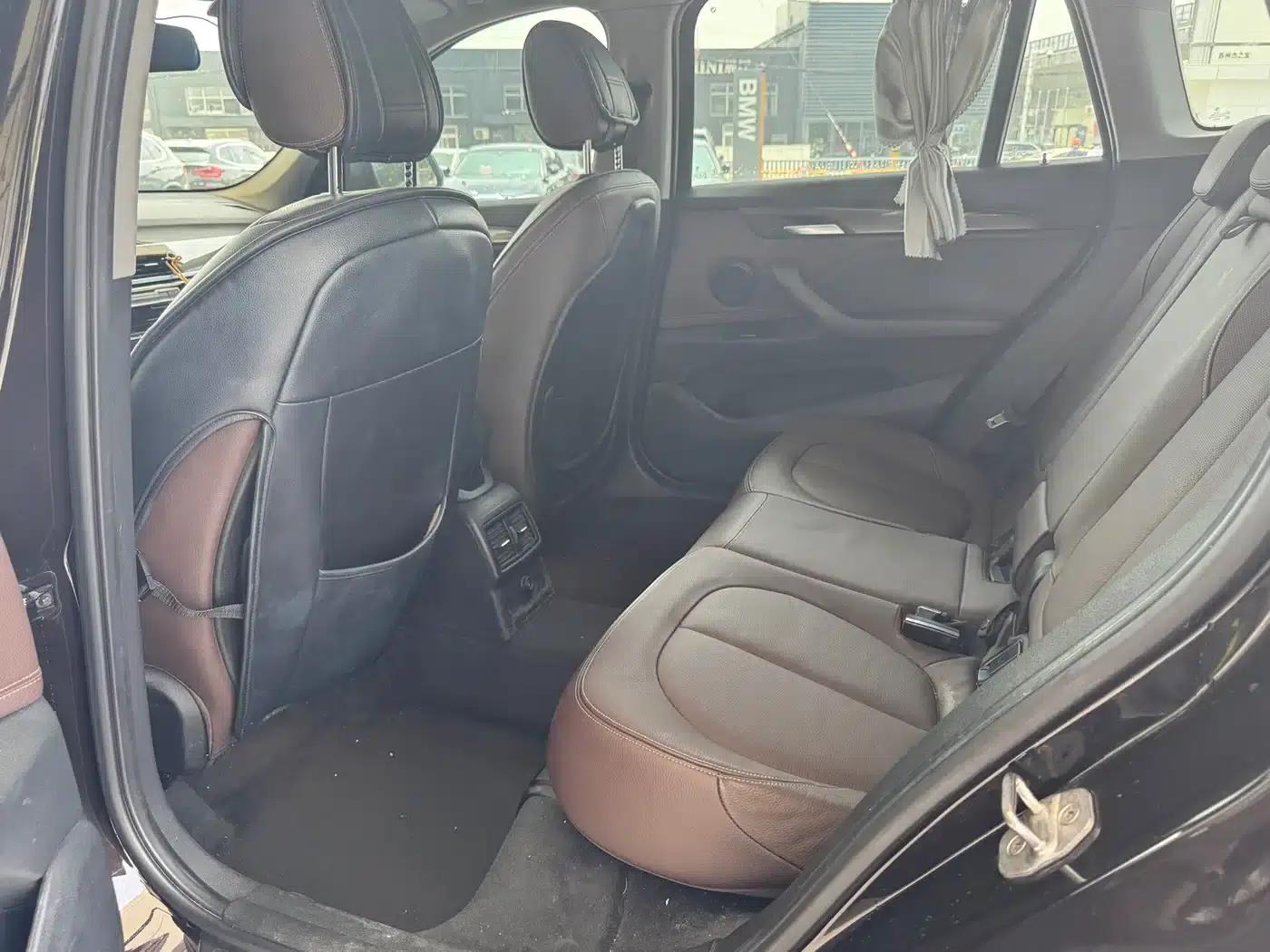 BMW X1 2016 sDrive18Li Luxury — миниатюра 6