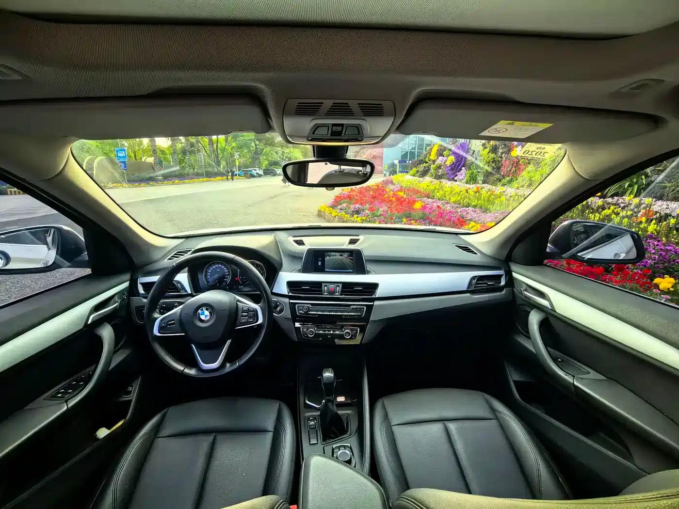 BMW X1 2018 sDrive20Li Leading Edition — миниатюра 6