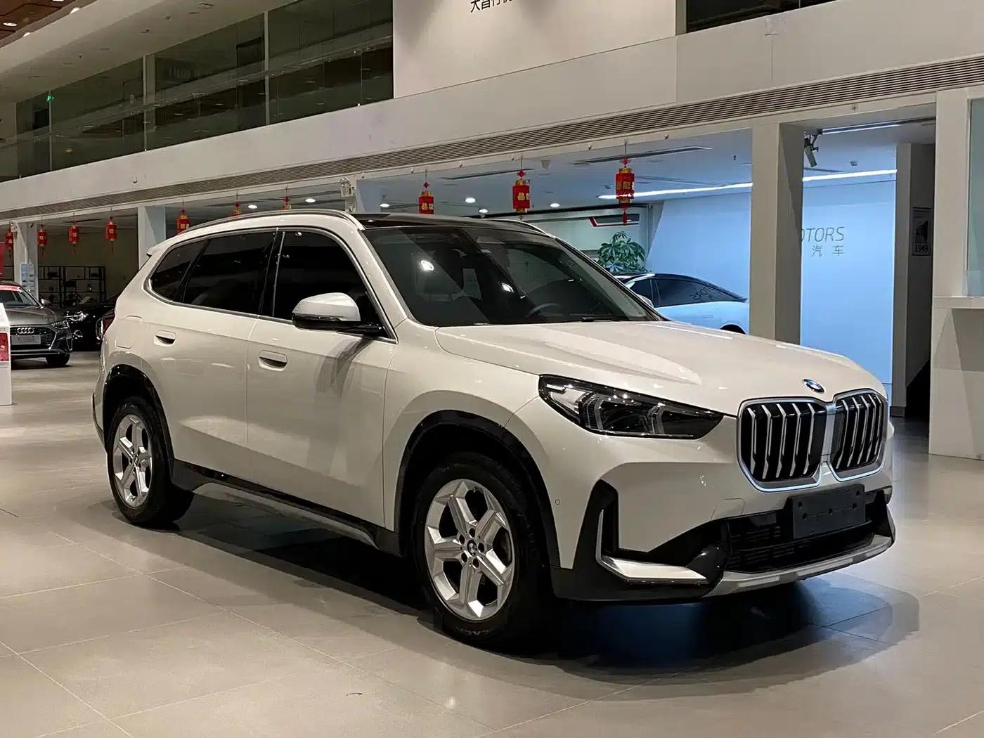 2023 BMW X1 sDrive20Li X Design Package — миниатюра 3