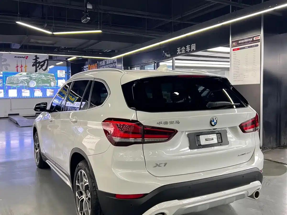 BMW X1 2022 sDrive20Li Fashion Edition — миниатюра 6