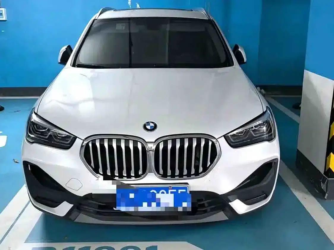 BMW X1 2022 sDrive25Li Leading Edition — миниатюра 2