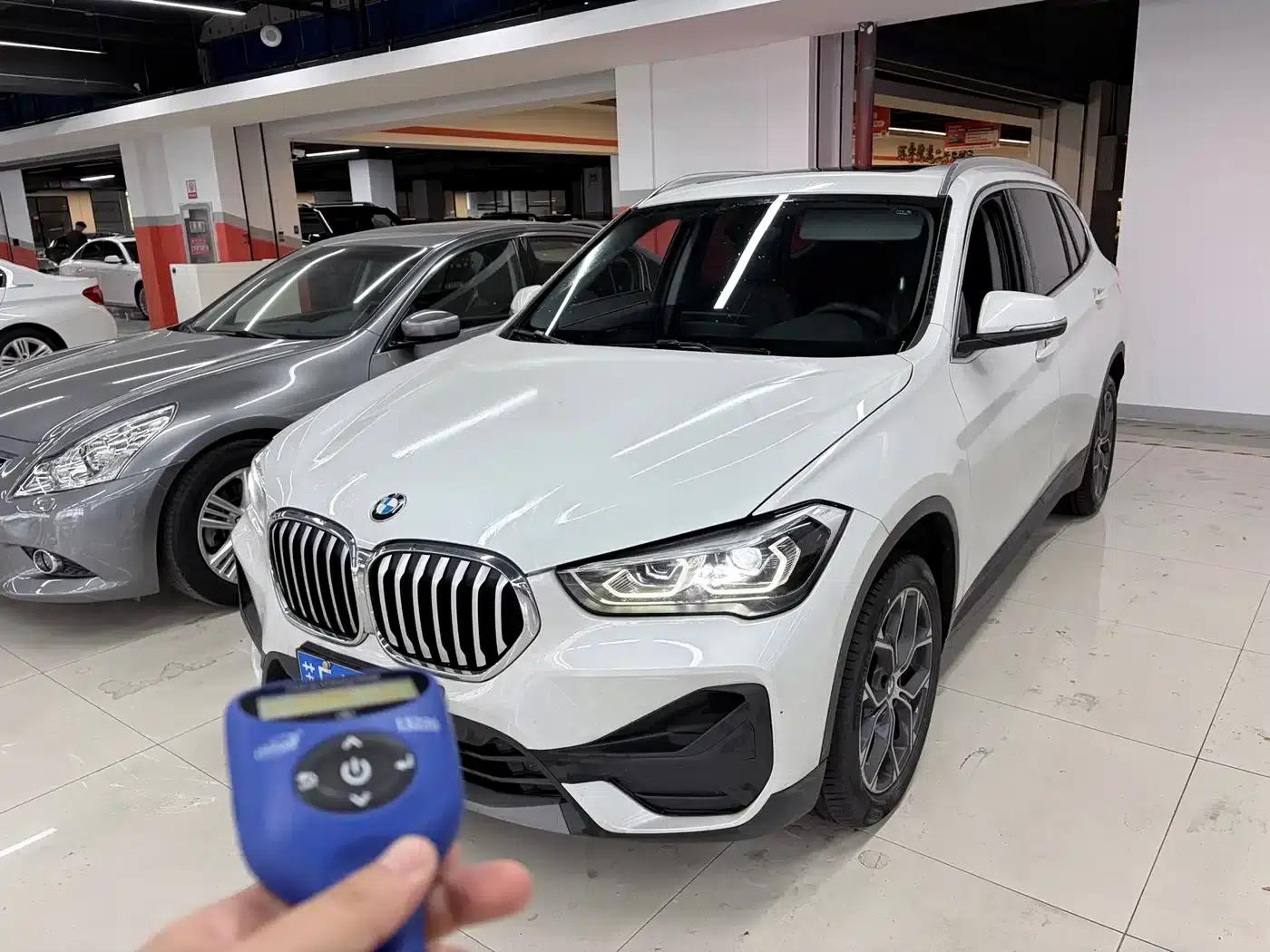 BMW X1 2022 sDrive25Li Leading Edition — миниатюра 3