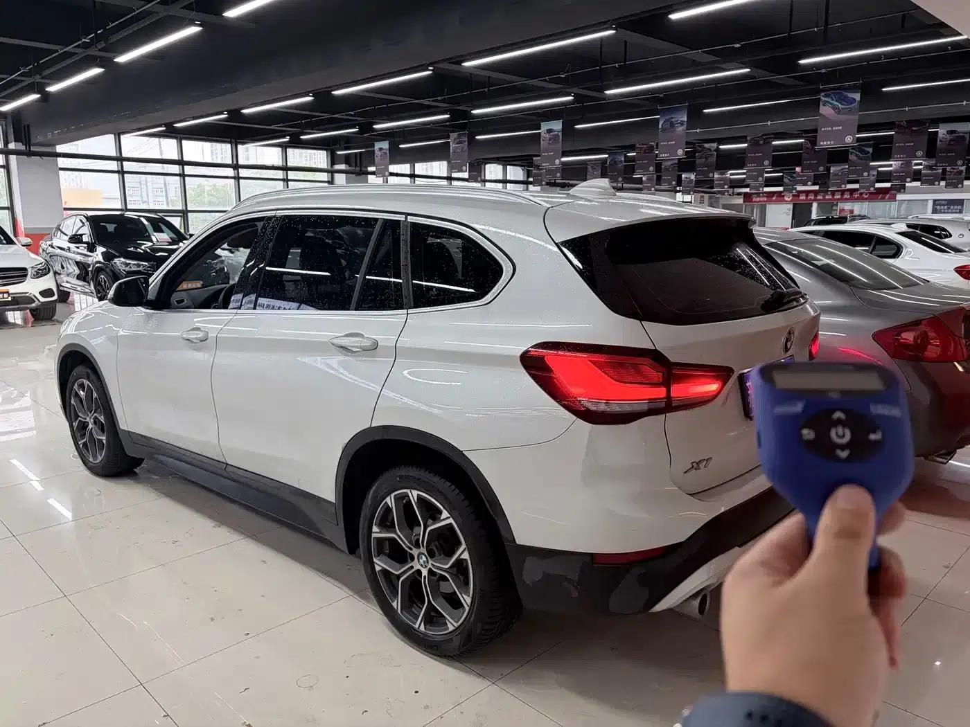 BMW X1 2022 sDrive25Li Leading Edition — миниатюра 10