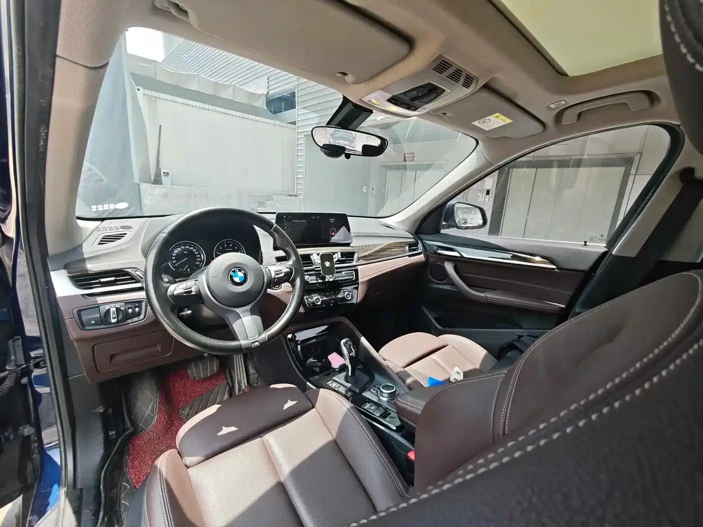 BMW X1 2020 xDrive25Li Premium — миниатюра 13